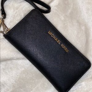 Michael Kors Black Wristlet Wallet